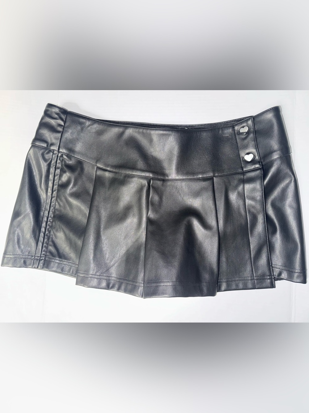 Celebrity Pink Black Faux Leather Pleated Mini Skort